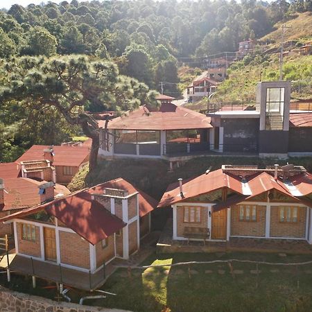 Los Pirineos 마자미틀라 외부 사진